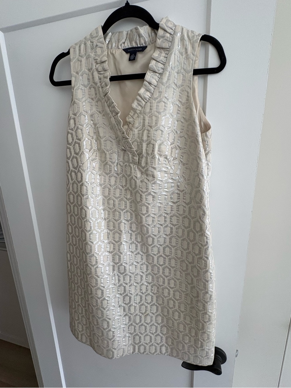 Tommy Hilfiger Silver Jacquard Shift Dress silver metallic fabric size Medium
